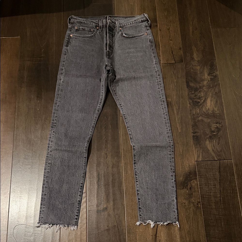 Levi's Women's Charcoal Straight Leg Jeans